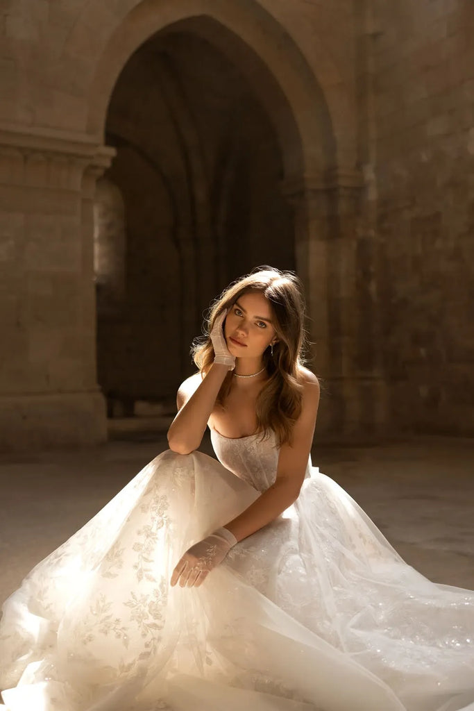 Wedding Dress Eva Lendel Medea