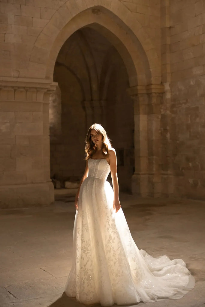 Wedding Dress Eva Lendel Medea