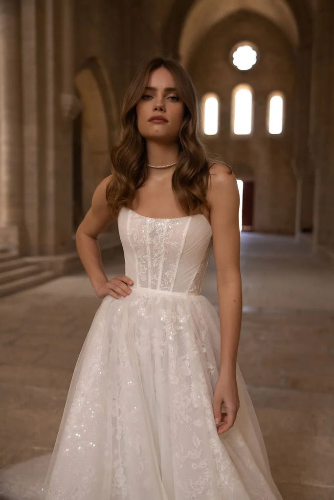 Wedding Dress Eva Lendel Medea