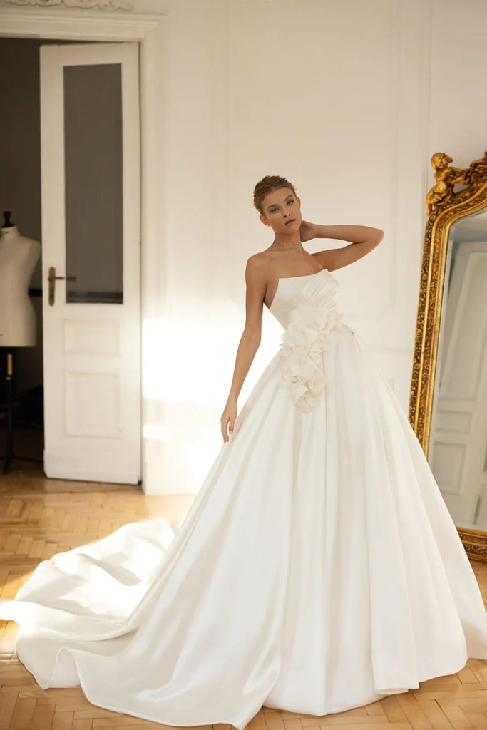 Wedding Dress Eva Lendel Oranta