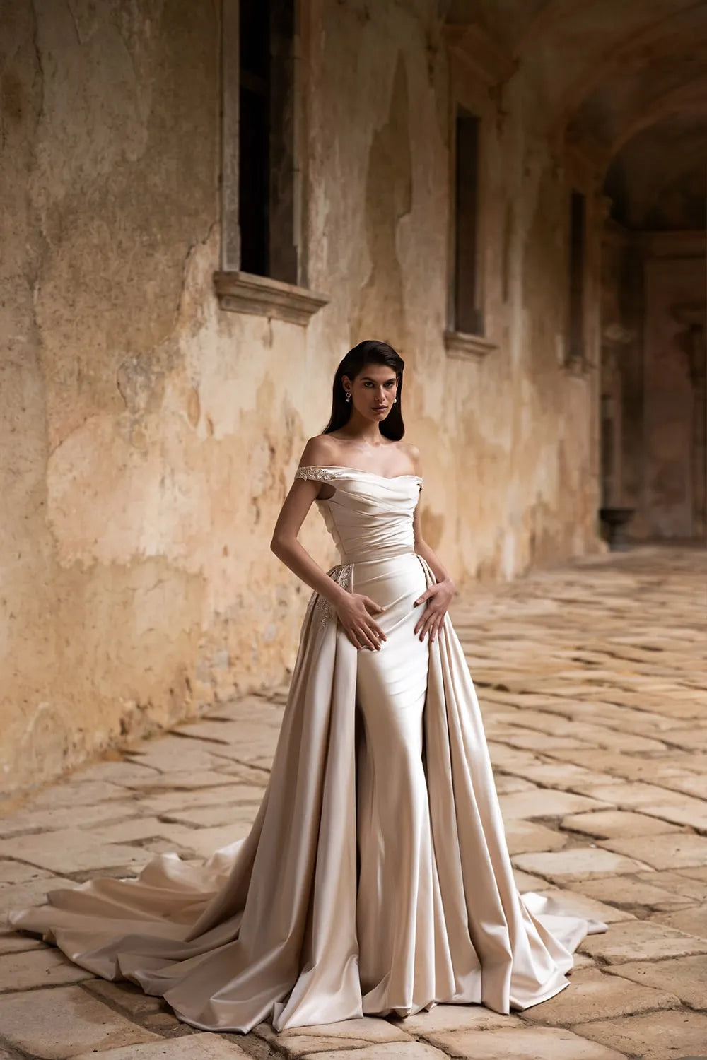 venus lace wedding dress Lacing wedding dress Begonia with detachable sleeves