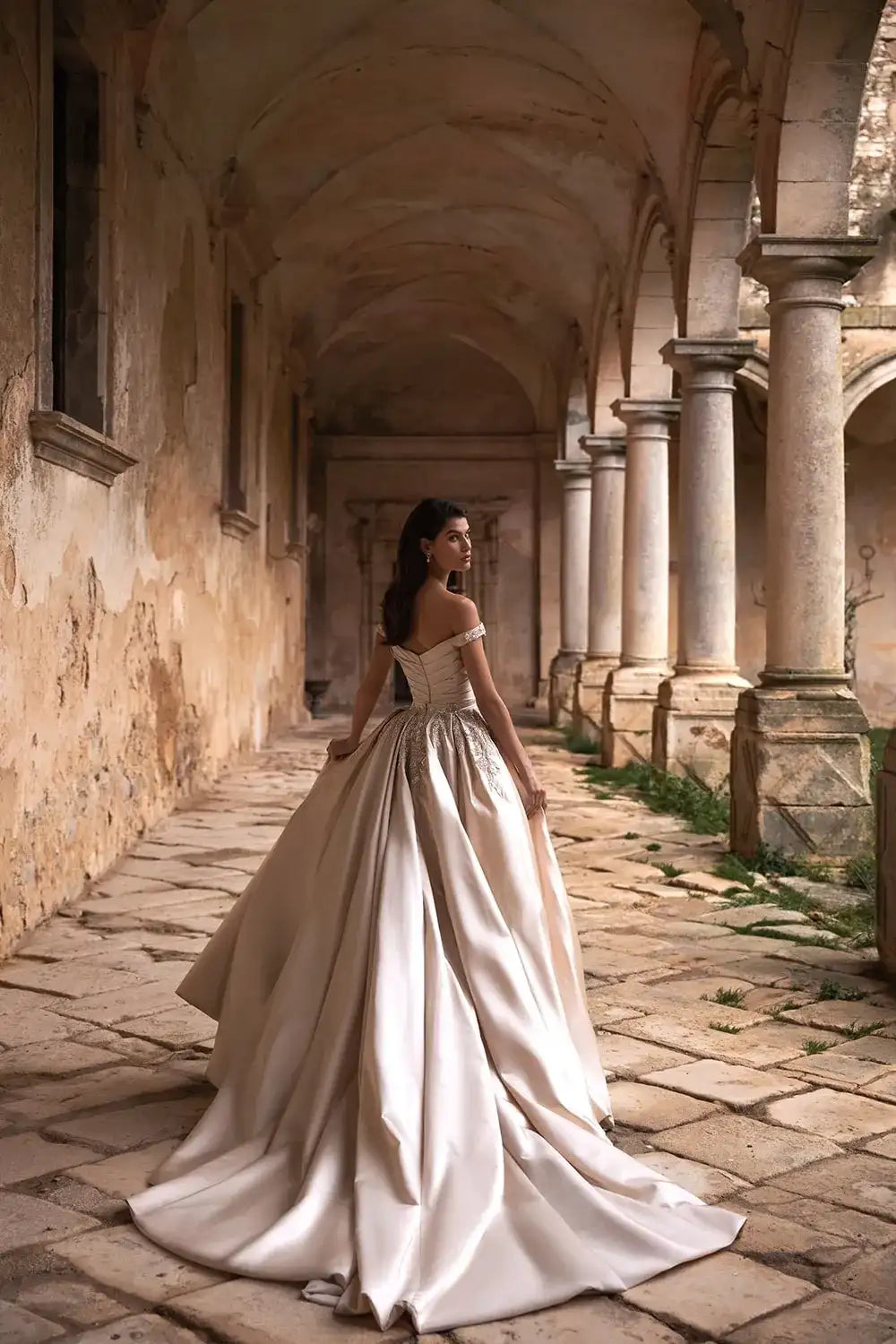 Venus Wedding Dress by Eva Lendel Venus Wedding Dress by Eva Lendel